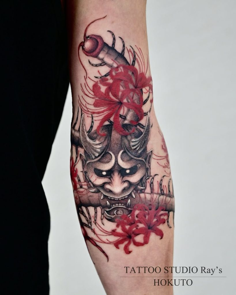 百足(ムカデ)と般若、彼岸花のタトゥー